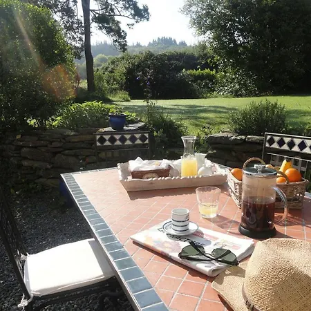 Holiday home Granary At Kergudon Sizun